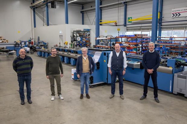 L'imprimerie Van der Poorten investit dans un système d'emballage hybride 