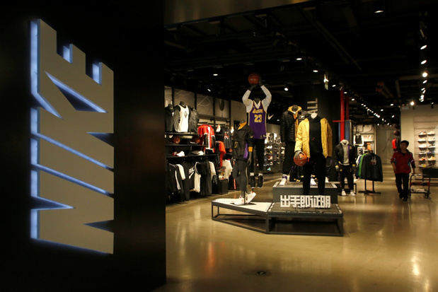 Nike neemt metaverse modebedrijf RTFKT over