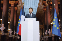 Elections françaises J-2: la posture de chef d'Etat en temps de crise est-elle un avantage pour Macron?