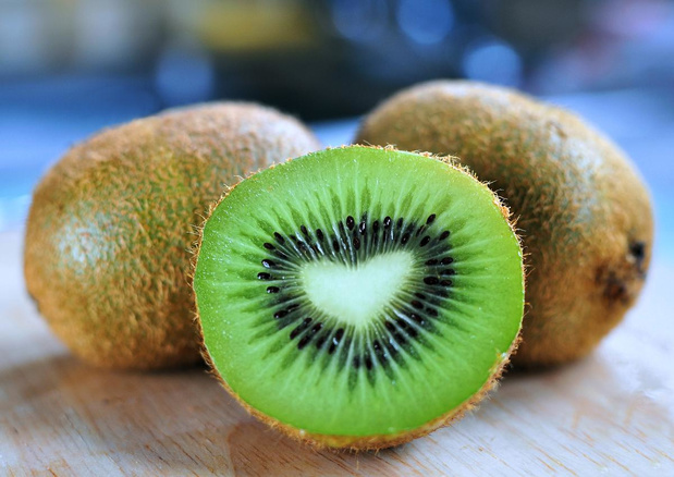 Waarom 2 groene kiwi's per dag een prima handlanger zijn tegen constipatie