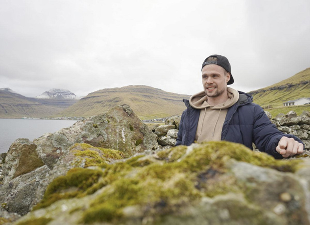 Voetballen op de Faeröereilanden met Jasper Van Der Heyden: 'Mijn teamgenoten zijn timmerman of elektricien'