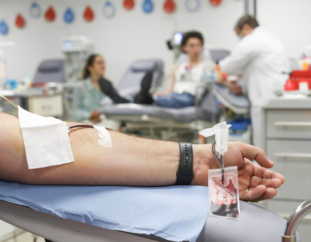 Don de sang: le CSS recommande de ne plus donner régulièrement après 66 ans
