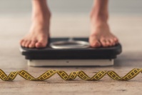 La mesure oubliée contre le covid : perdez 5% de votre poids