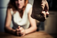 Le confinement a accentué mais aussi mis en suspens des violences conjugales