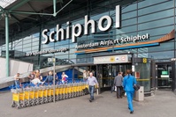 L'aéroport de Schiphol poursuivi en justice par l'industrie néerlandaise du voyage