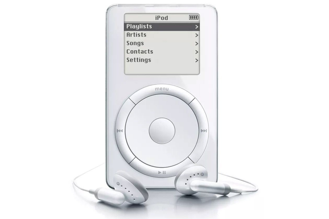 De eerste iPod uit 2001, .
