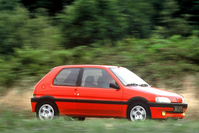 La compacte de Peugeot, la 106, fête ses 30 ans