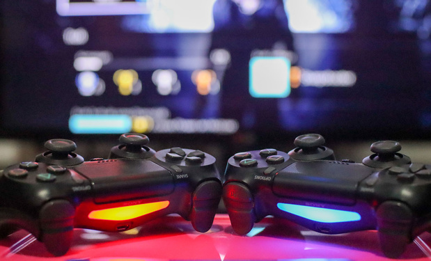 'Sony blijft PlayStation 4 maken door chiptekort'