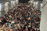 640 à bord d'un avion US au lieu de 150: l'image forte du chaos en Afghanistan