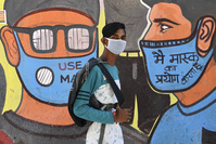 Inde: plus de 60 millions d'Indiens pourraient avoir été contaminés par le coronavirus