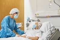 Covid en Belgique: le nombre d'hospitalisations augmente, mais baisse toujours en soins intensifs