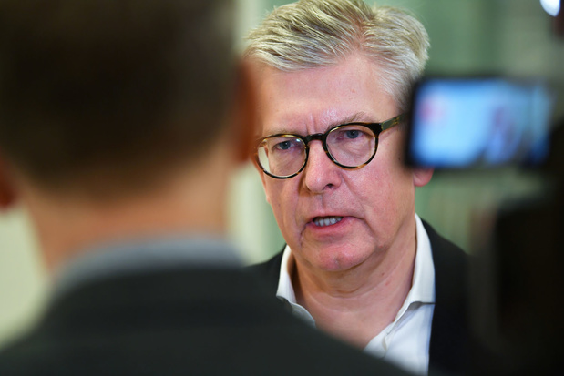 Topman Ericsson zet Zweedse minister onder druk om Huawei toe te laten