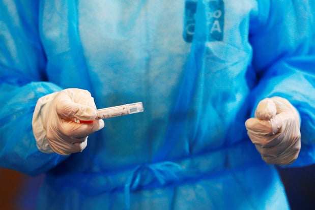 Coronavirus: un laboratoire privé profite de l'épidémie pour vendre des tests polémiques