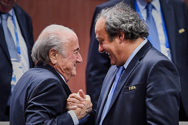 Blatter en Platini in Zwitserland aangeklaagd wegens fraude