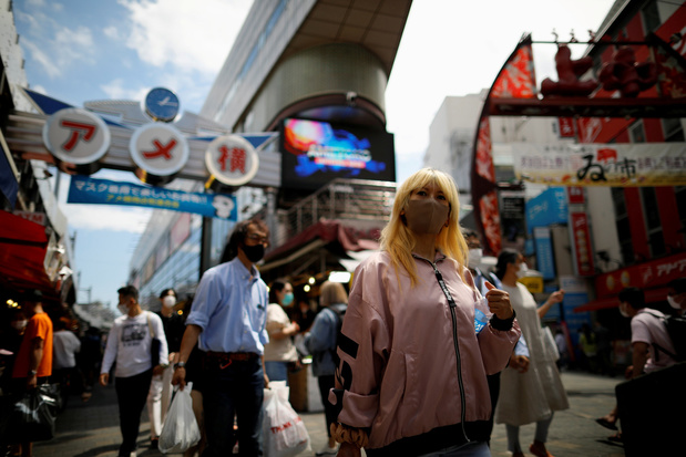 Face au variant Omicron, le Japon et Israël se referment à tous les visiteurs étrangers
