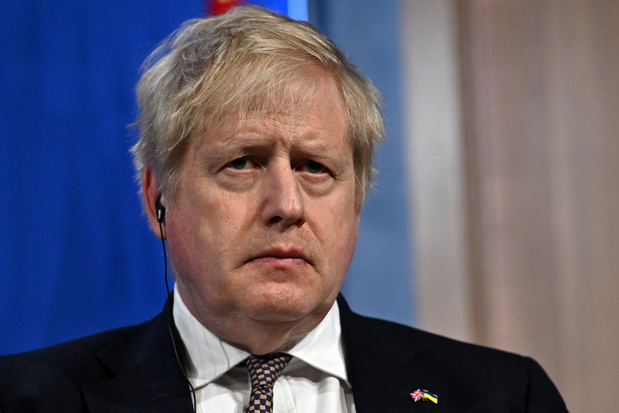 Qui pourrait remplacer Boris Johnson, de plus en plus fragilisé?
