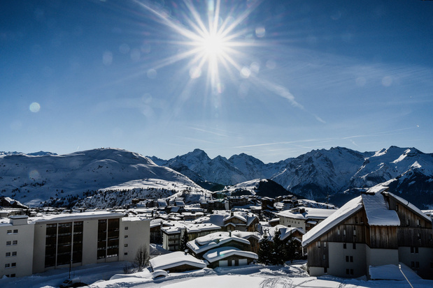 Ski: la saison reprend dans les stations de ski françaises, non sans défi à relever