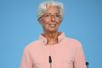 BCE : une première hausse des taux possible dès cet été selon Lagarde