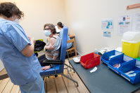 Covid: le premier centre de vaccination ouvre à Bruxelles (en images)