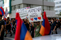 L'Azerbaïdjan frappe en Arménie, le conflit s'intensifie