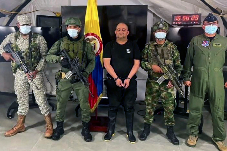 Hoe een gekliste drugsbaas de Colombiaanse regering in nauwe schoentjes brengt