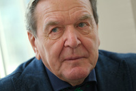 Gerhard Schröder: l'ex-chancelier allemand proche de Poutine