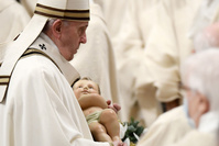 Messe de Noël: le pape appelle les fidèles à 