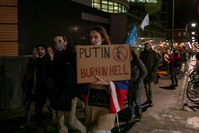 Cinquantenaire illuminé, manifestants dans les rues: la Belgique montre son soutien à l'Ukraine