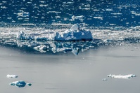 Pluie inédite près du sommet de la calotte glaciaire au Groenland