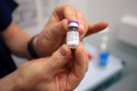 Début de la vaccination en Belgique: les premiers vaccins sont arrivés à Woluwe-Saint-Pierre
