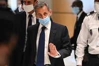 Sarkozy condamné: la France coupée en deux (revue de presse)
