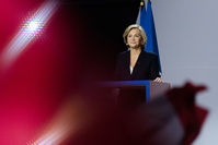 Immobilier, capital, comptes bancaires...: le patrimoine des douze candidats à la présidentielle française