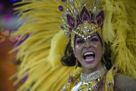 Un carnaval de Rio féérique, pour enterrer le Covid et laisser place à la liesse (en images)