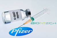 Covid: le vaccin Pfizer/BioNTech déconseillé au Royaume-Uni en cas d'importantes allergies