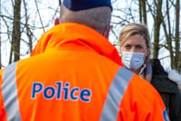 Loi pandémie: la vie privée des Belges menacée, un vif débat politique en vue