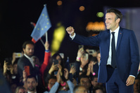 Les nouveaux défis d'Emmanuel Macron face à une France fracturée