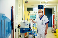 Covid: près de 3.000 patients sont actuellement hospitalisés en Belgique