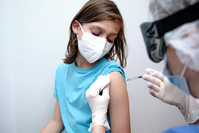 Covid : qu'en est-il du vaccin chez les plus jeunes ?