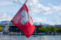La banque centrale suisse resserre sa politique monétaire pour la première fois depuis 2015