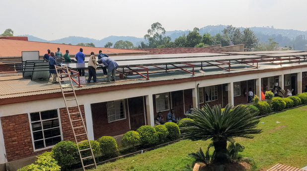 Congolees ziekenhuis draait voor bijna de helft op groene stroom