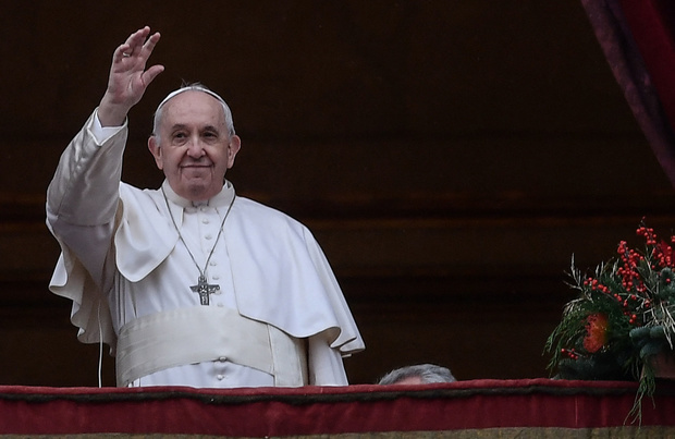 Pour Noël, le pape déplore le "repli sur soi"