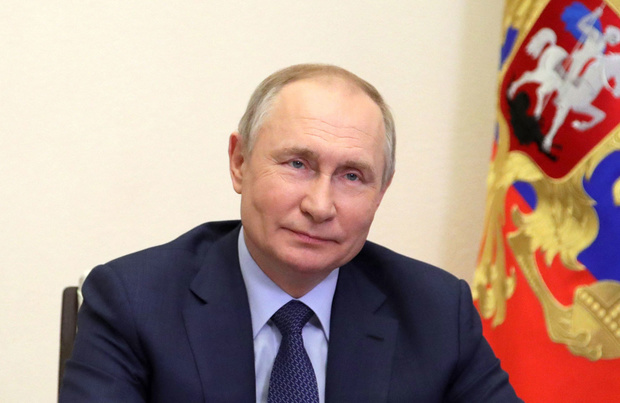 Poutine: "Nous allons accroître la livraison de ressources énergétiques aux régions du monde qui en ont vraiment besoin"