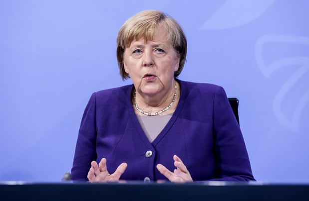 Angela Merkel: "Avec les vaccins efficaces et sûrs, nous avons la clé en main"