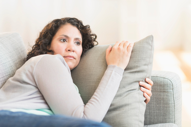 Waarom maakt menopauze prikkelbaar en neerslachtig