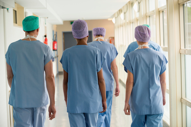 98% des directeurs hospitaliers pour une augmentation du nombre d'infirmiers par service