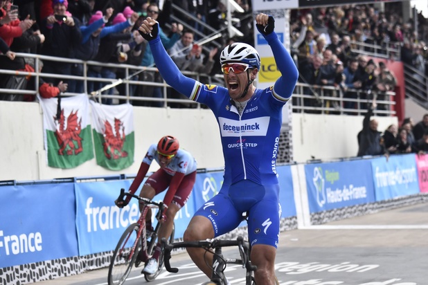Paris-Roubaix : Philippe Gilbert dompte l'Enfer du Nord