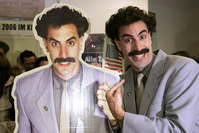Trump n'apprécie pas les gags de Sacha Baron Cohen alias Borat