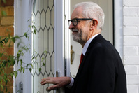 Antisémitisme au Labour: le parti suspend son ancien chef Jeremy Corbyn