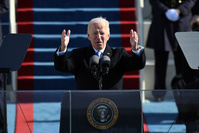 Joe Biden devient officiellement le 46e président des Etats-Unis: 