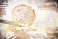 Le décodeur de l'économie de Bertrand Candelon: l'euro reste une monnaie jeune et fragile (chronique)